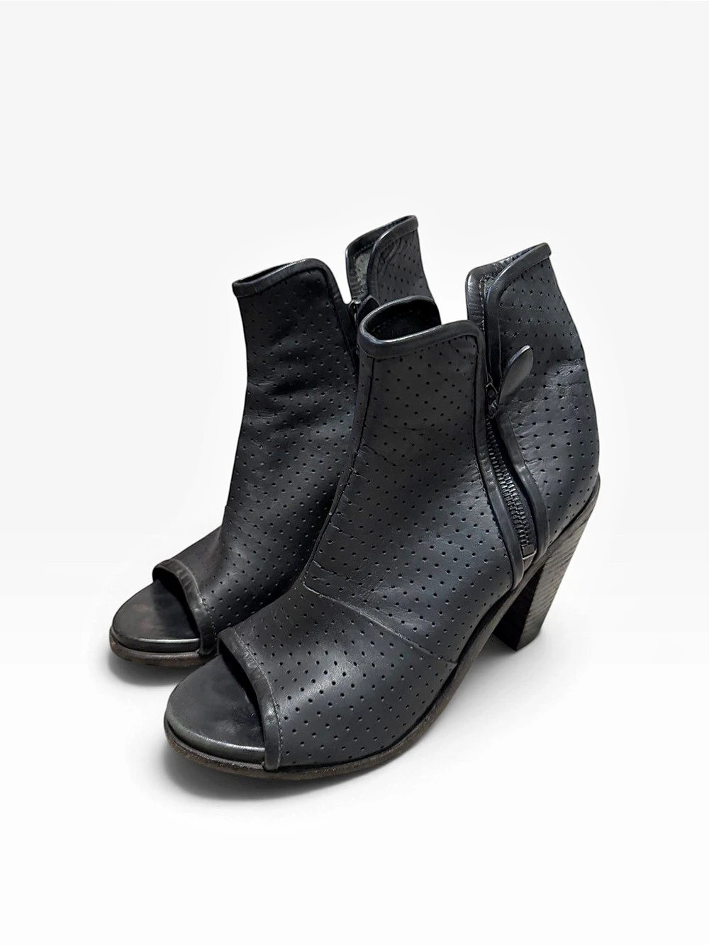 rag & bone Noelle Black Perforated Leather Peep-Toe Block Heeled Booties 39/8.5